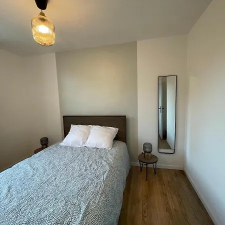 T2 Bis Cosy Proche Gare Apartment Lourdes Exterior photo