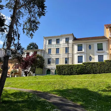 T2 Bis Cosy Proche Gare Apartment Lourdes Exterior photo